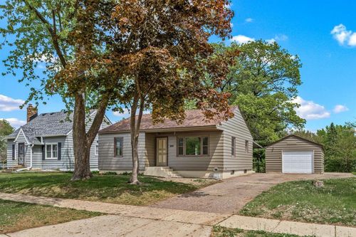 3161 Venus Ave, Eau Claire, WI, 54703-0920 | Card Image