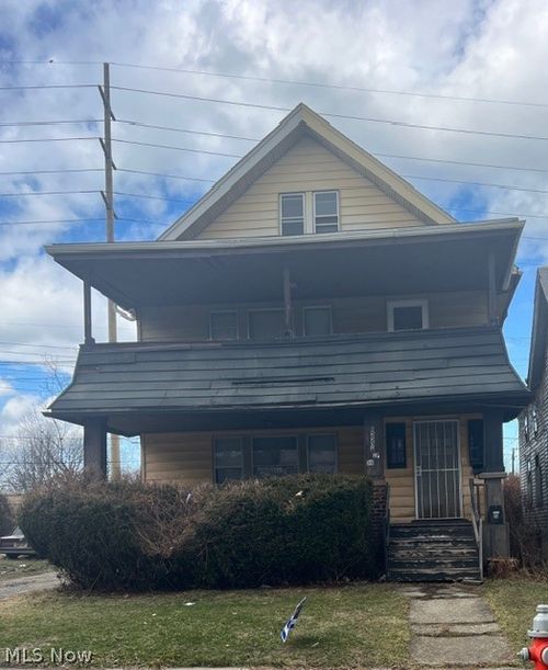 15506 Elderwood Ave, Cleveland, OH, 44112-2815 | Card Image