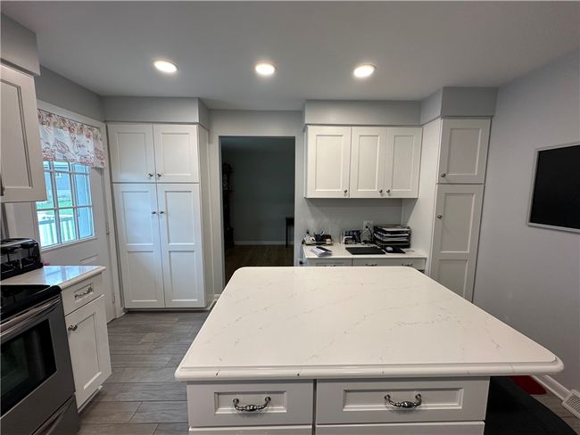 112 Jenny Lynn Dr, House other with 3 bedrooms, 3 bathrooms and 2 parking in Aliquippa PA | Image 30