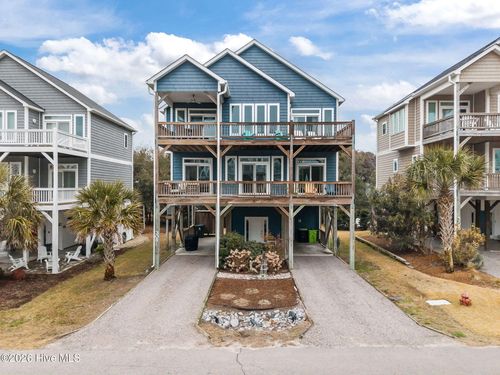 308 Oceanaire Ln, Surf City, NC, 28445-5501 | Card Image