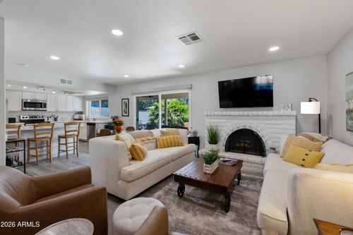 7917 E Via De Belleza, Scottsdale, AZ, 85258-4132 | Card Image