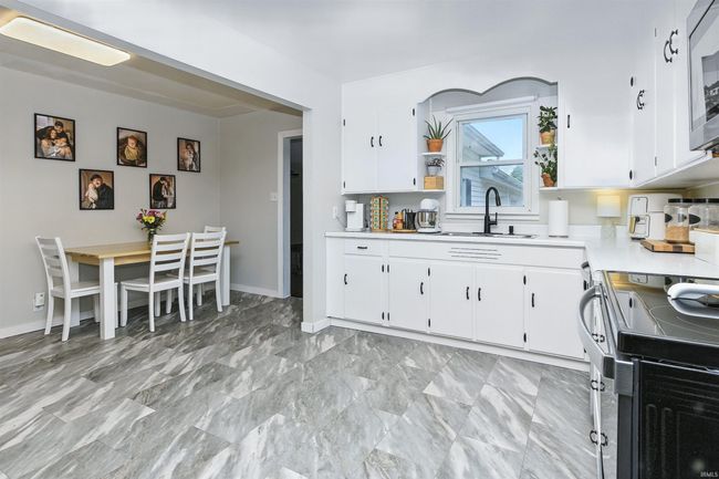 6049 E Mineral Koleen Rd, House other with 3 bedrooms, 1 bathrooms and null parking in Bloomfield IN | Image 26