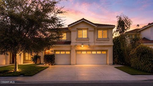 15621 Harte Ln, Moorpark, CA, 93021-3259 | Card Image