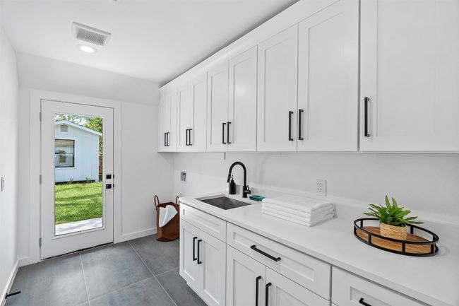 8108 Briarwood Ln, House other with 3 bedrooms, 2 bathrooms and 2 parking in Austin TX | Image 29