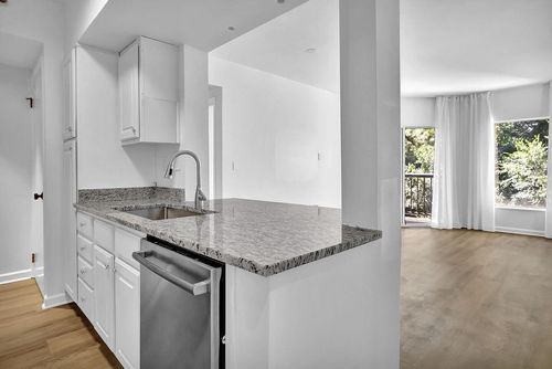 unit-304-1 Biscayne Dr Nw, Atlanta, GA, 30309-1076 | Card Image