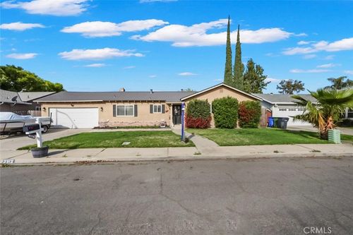 3313 Stacey Ct, Denair, CA, 95316-9328 | Card Image