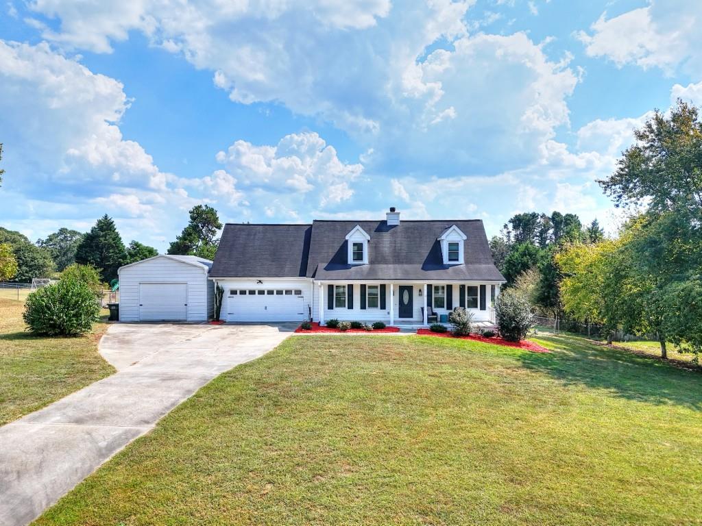 Dove Dr, Loganville, GA 30052