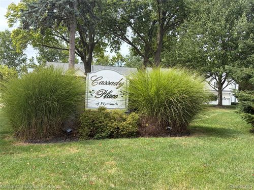 25-1708 Cassady Place Dr, Plymouth, MI, 48170-1092 | Card Image