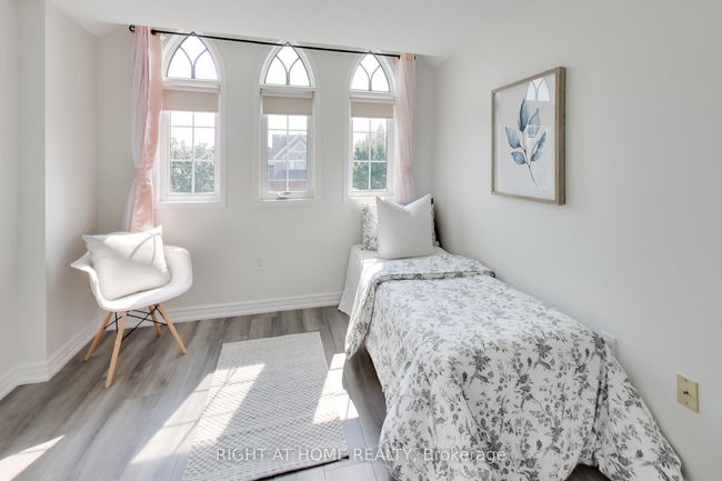1112 Booth Ave, House other with 4 bedrooms, 4 bathrooms and 2 parking in Innisfil ON | Image 21