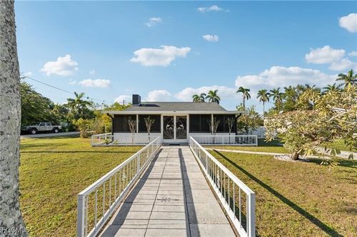 3829 Edgewood Ave, FORT MYERS, FL, 33916-1054 | Card Image
