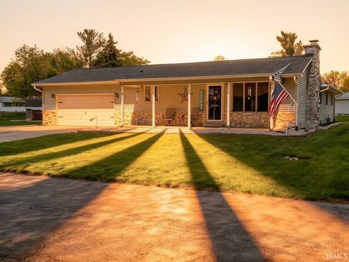 2274 W Maple Dr, Peru, IN, 46970-7204 | Card Image