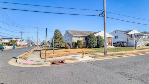 517 N Oxford Ave, Ventnor City, NJ, 08406-1544 | Card Image