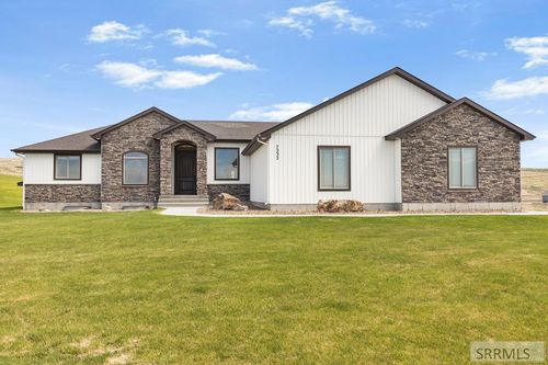 7232 Middle Fork Road, Idaho Falls, ID, 83406 | Card Image