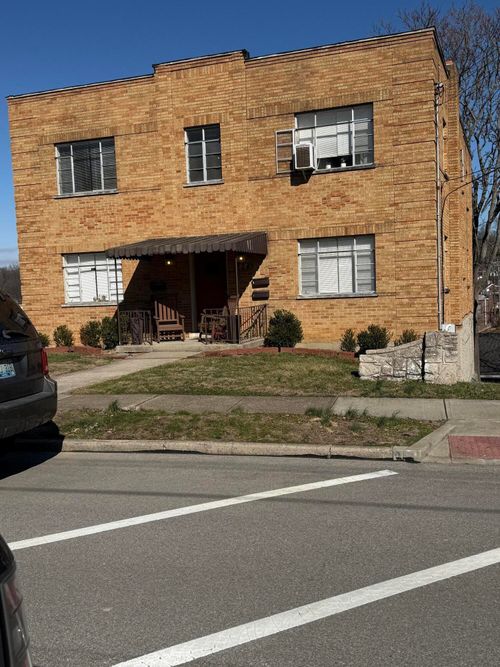 224 Ridgeway Ave, Southgate, KY, 41071-4232 | Card Image