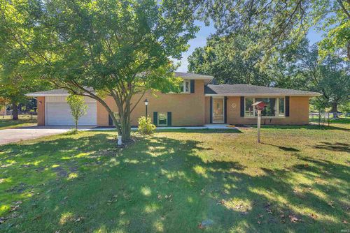 3355 E Parkway, Knox, IN, 46534 | Card Image