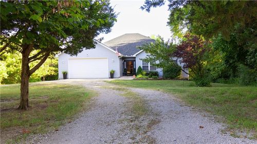 144 Se 250th Rd, Warrensburg, MO, 64093-7503 | Card Image