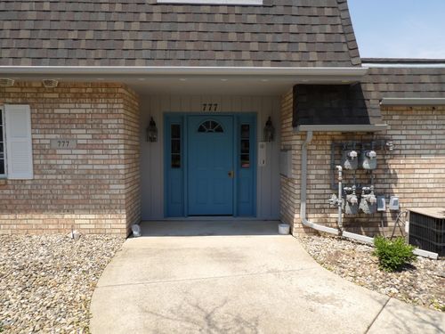 2a-777 Hidden Oak Trl, Hobart, IN, 46342 | Card Image