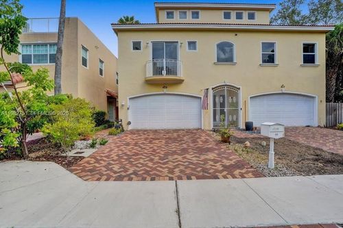 409 Sw 5th St, Fort Lauderdale, FL, 33315-1015 | Card Image