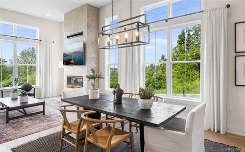 11-5135 Teaberry Ln, Fishkill, NY, 12524 | Card Image