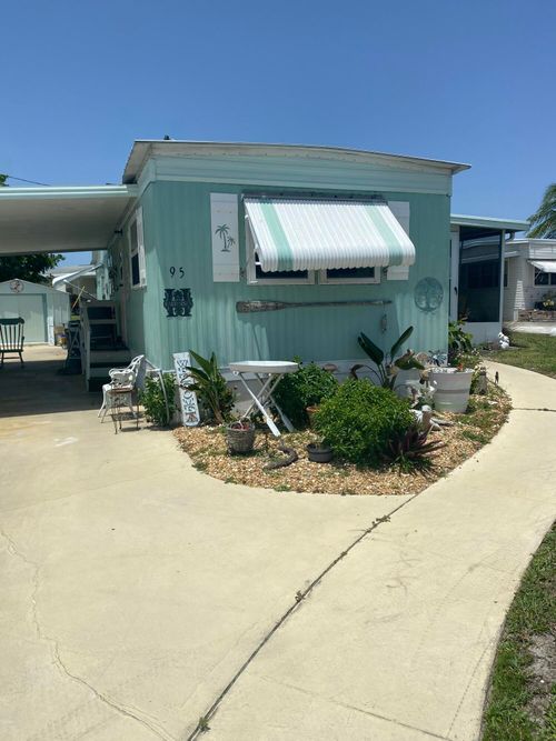 95-11000 Se Federal Hwy, Hobe Sound, FL, 33455-5020 | Card Image