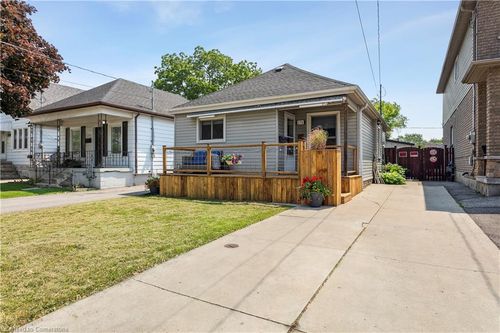 276 Normanhurst Ave, Hamilton, ON, L8H5N4 | Card Image