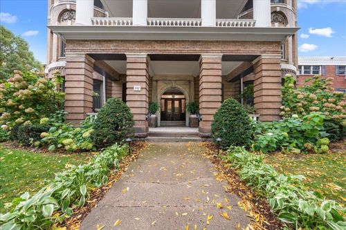 apt-4-442 Summit Ave, Saint Paul, MN, 55102-2628 | Card Image