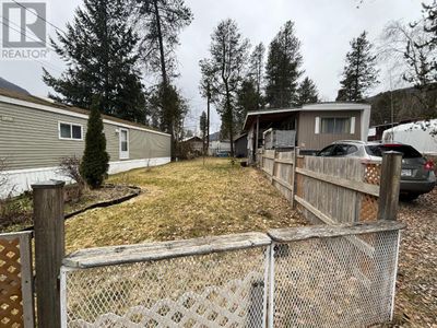 76 - 500 16 Th Ave, House other with 2 bedrooms, 1 bathrooms and null parking in Genelle BC | Image 2