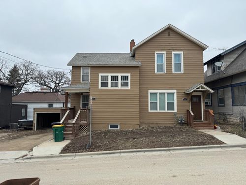 512 Harriet Ln, Albert Lea, MN, 56007-4423 | Card Image