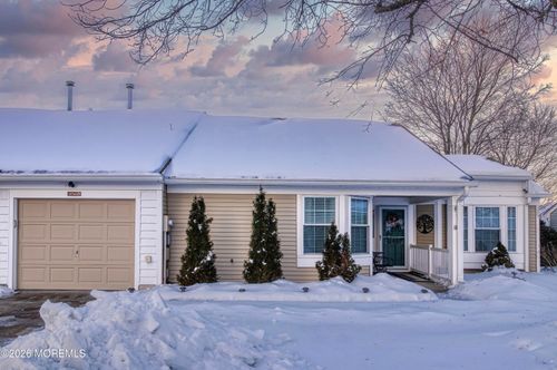 1156 Thornbury Ln, Manchester, NJ, 08759-5284 | Card Image