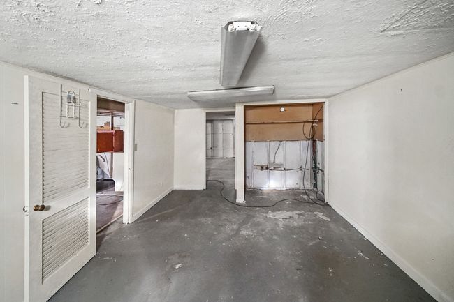 824 Highland Ave, House other with 2 bedrooms, 2 bathrooms and 2 parking in Thornton IL | Image 22