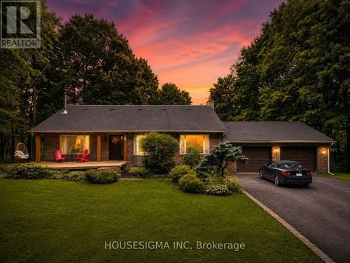 1437 Huntmar Dr, Carp, ON, K0A1L0 | Card Image