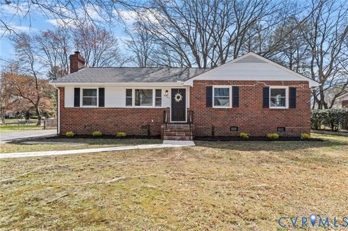 8307 Emerald Ln, North Chesterfield, VA, 23236-3311 | Card Image