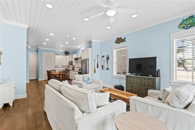3102 - 140 Social Cir, Condo with 2 bedrooms, 2 bathrooms and null parking in Port Aransas TX | Image 4