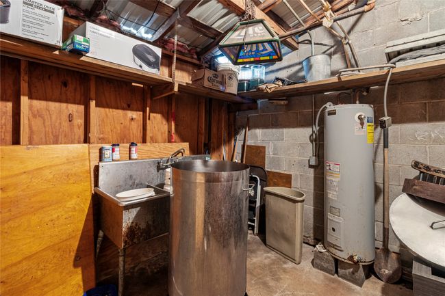 Utilities with water heater | Image 25