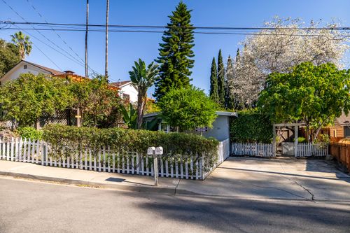 20-1820 Betty Dr, SANTA BARBARA, CA, 93105-4110 | Card Image