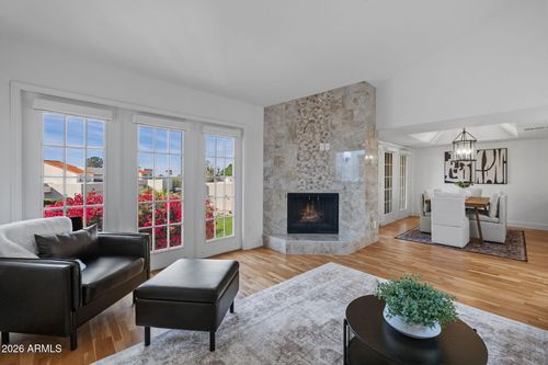 5732 N 25th St, Phoenix, AZ, 85016-2841 | Card Image