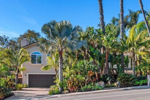 7049 El Fuerte St, Carlsbad, CA, 92009-6513 | Card Image