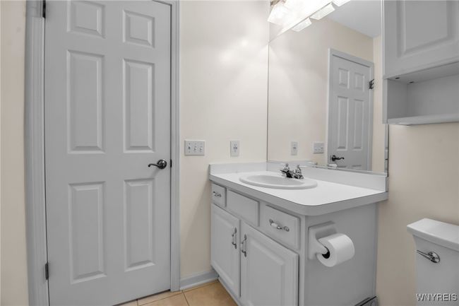 8476 Chadway Ct, House other with 2 bedrooms, 2 bathrooms and null parking in Buffalo NY | Image 33
