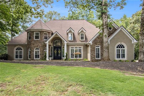 240 Wicklawn Way, Roswell, GA, 30076-4447 | Card Image
