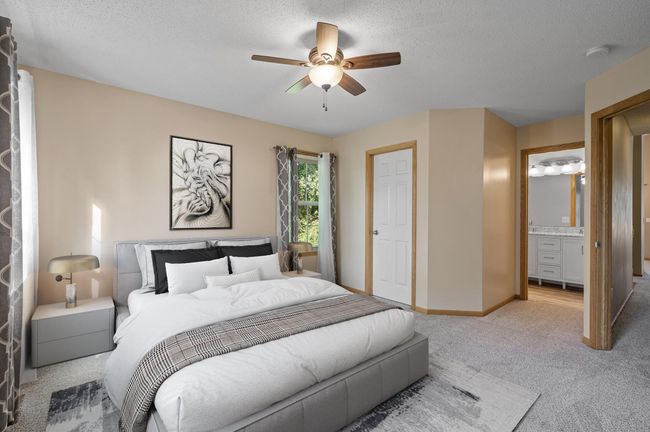 Digitally staged to show space | Image 17