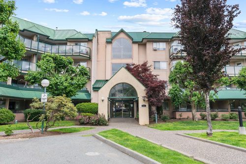 317-2964 Trethewey St, Abbotsford, BC, V2T6P4 | Card Image