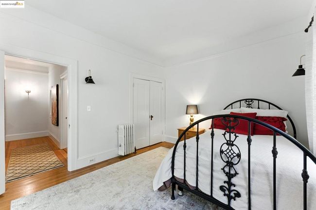 7 Panoramic Way, Condo with 2 bedrooms, 1 bathrooms and null parking in Berkeley CA | Image 27