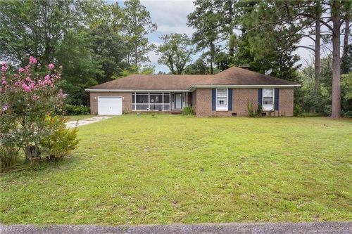 419 Dunmore Rd, Fayetteville, NC, 28303-2613 | Card Image