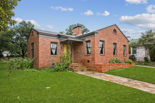 4321 Pershing Ave, Fort Worth, TX, 76107-4243 | Card Image