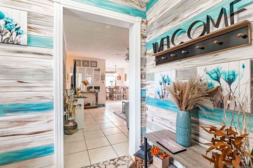 9711 Foster Rd, Baton Rouge, LA, 70811-2108 | Card Image