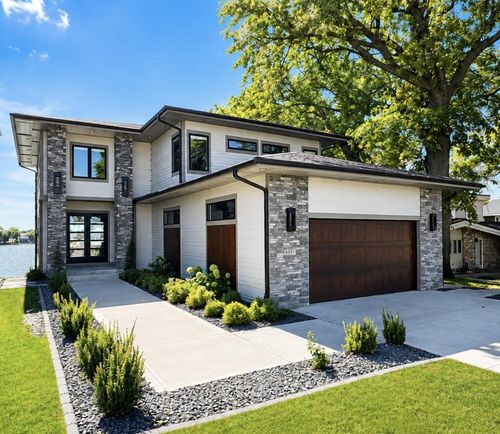 8891 Twin Lakes Road, Manson, IA, 50563 | Card Image