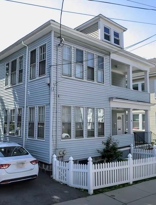 6 W Selden St, Boston, MA, 02126-2406 | Card Image