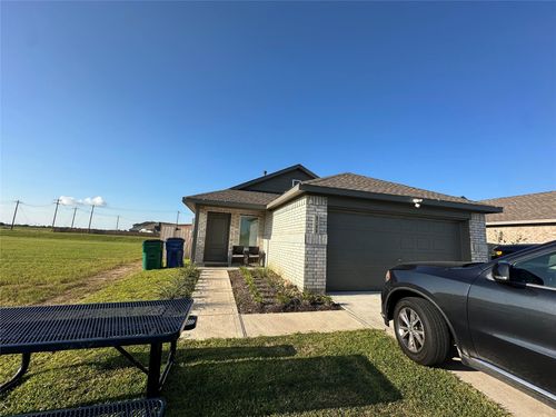 1723 Windrose Bnd, Angleton, TX, 77515-1118 | Card Image