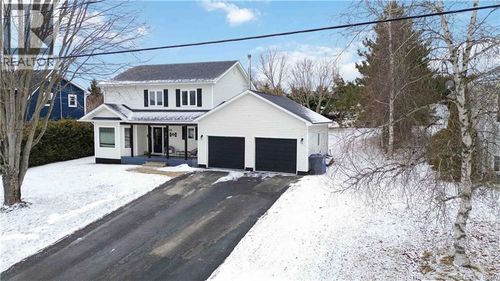 115 Jules Dr, Woodstock, NB, E7M1Z2 | Card Image