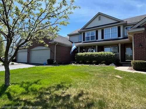 14-6462 Club Court E, Holly Township, MI, 48442 | Card Image